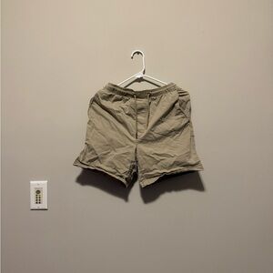 American Eagle Outfitters Tan Cargo Shorts